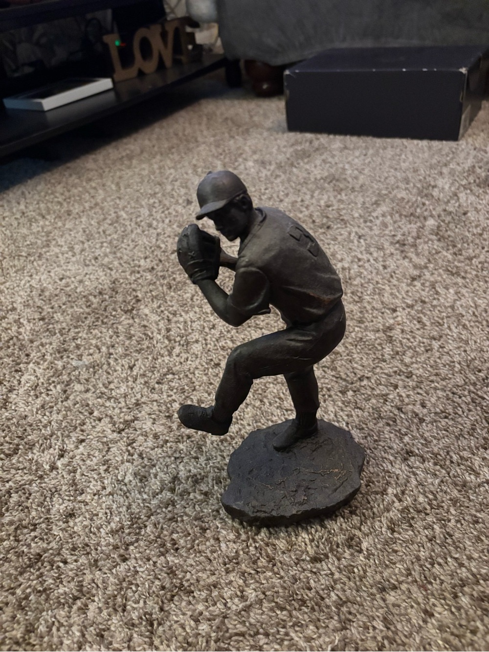 Hobby Lobby Bronze-Tone Baseball Pitcher Figurine